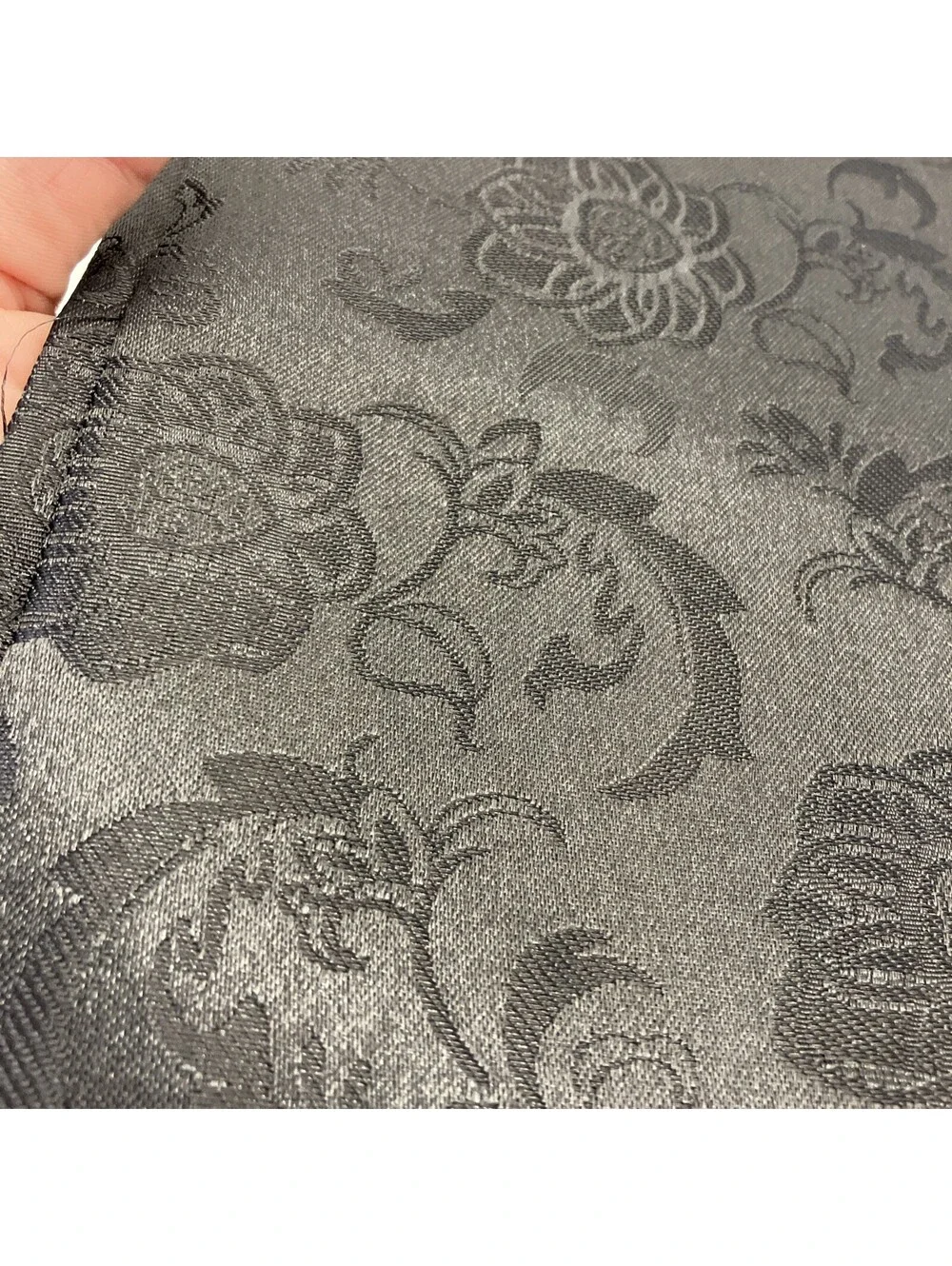 Black Polyester Shimmering Floral Pattern Fabric For Sewing 124x180in Heavy
